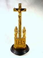 XIX. Middle gilded wood and ceramic table shrine - crucifix