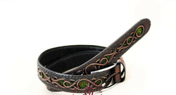 Openwork, tendril belt with green leather insert