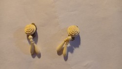 Old bone clip, women's jewelry