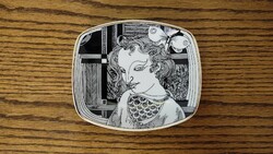 Flawless Saxon endre butterfly raven house porcelain ashtray with 21 carat gilding in factory box