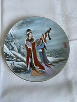 Beautiful Chinese porcelain viable decorative plate
