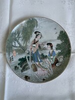 Beautiful Chinese porcelain viable decorative plate