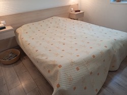 Kétoldalas steppelt ágytakaró franciaágyra szuper minőségű, hibátlan 240*260cm (újszerű)