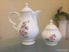 Ceroc porcelain pourer, sugar holder