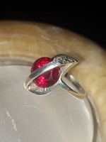 Magyar ezüst gyűrű, forgó, 4 Ct- os rubin kővel - 54- es méret
