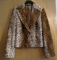 Leopard print plush blazer