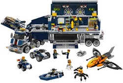 LEGO 8635 / Agents / Mission 6: Mobile Command Center