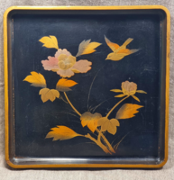 Painted-lacquered wooden tray, with gold paint, flower and bird decor.