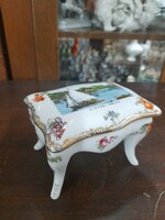 Old viktoria schmidt & co 1918-1939 hand painted, souvenir from Siófok, porcelain box with legs, bonbonnier.