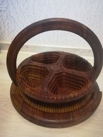 Pakistani wooden folding basket, beautiful detailed workmanship. 30 cm in diameter