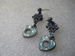 Earrings with beautiful blue stones and a heart