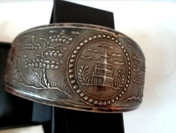 Silver Vietnamese old bracelet with motifs
