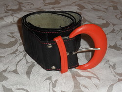 Black leather women's belt