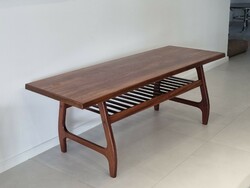 Scandinavian style large solid wood coffee table - 60s / 70s