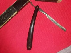Antique military officer's razor with horn handle in box, collector's item as shown in the pictures