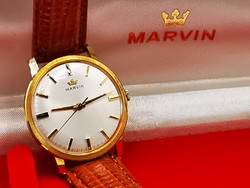 Marvin watch rarity - 18 carat - with box