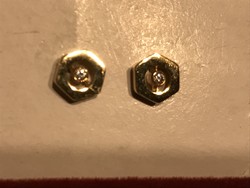 New yellow gold earrings