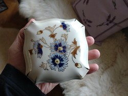 Zsolnay búzavirág mintás porcelán nagy bonbonier