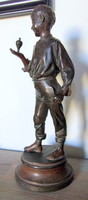 Adolphe Rivet (1855-1908) Kisfiú búgócsigával bronz szobor