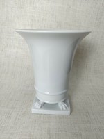 The Herend vase is 18 cm high, flawless