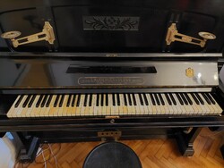 Piano (lauberger & gloss)