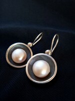 Goldsmith's silver earrings with freshwater pearls