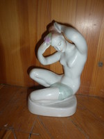 Régi aquincum porcelán figura női akt