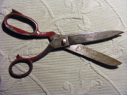 Old trusetal tailor's scissors