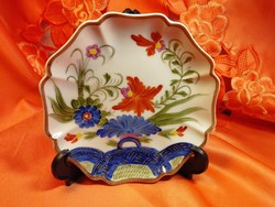 Kézzel festett, fodros szélű japán porcelán tál, dísztányér