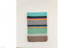 Crochet laptop holder, laptop protector