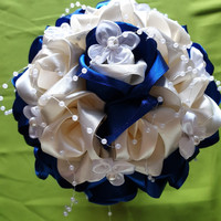 Wedding mcs17 - bridal bouquet of blue and ecru satin roses