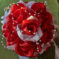 Wedding mcs29 - 22x25cm bridal bouquet of white and red satin roses