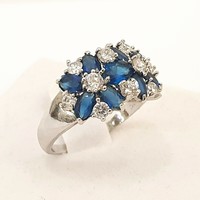 925 Silver ring with blue crystals