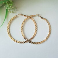 New, gold-colored, flat chain motif hoop earrings