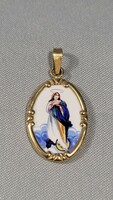 14 K gold women's Mary pendant