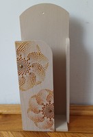 ÚJ! Bézs fa papírzsebkendő tartó mandala díszítéssel, kézzel festett