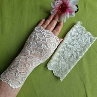 Wedding kty61 – 18cm sleeveless ecru lace gloves