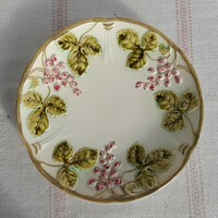 Art Nouveau majolica wall openwork decorative plate, 25.5 cm in diameter