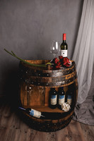 Bor és pohártartó régi hordóból - rusztikus bortartó - hordóbortartó - saját készítés