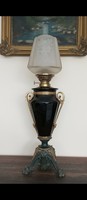 Antik Petróleum Lámpa Gyönyörű Csiszolt Üvegtestű