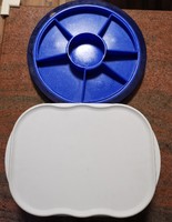 Tupperware serving and large bread holder
