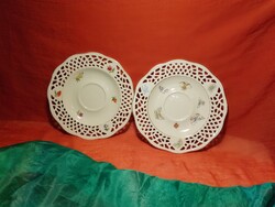 Porcelain with openwork pattern, replacement.
