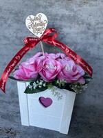 Rose box / pink silk roses in a wooden box for Valentine's Day gifts