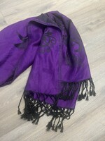 Large purple scarf that can be worn on both sides