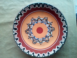 Old ceramic decorative plate (2 pcs.)