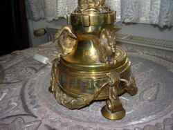 Bronz asztali lámpa empire figurális mitológiai alakokkal díszített. 2212 06