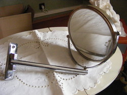 Adjustable cosmetic mirror