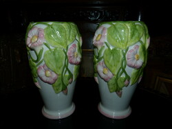 2 English majolica vases.