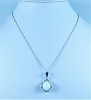 Wonderful 14k white gold necklace with opal and diamond gems!!!