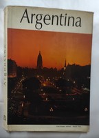 Argentina (Argentínáról szóló háromnyelvű könyv)